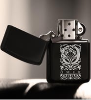 BK Gift Kişiye Özel Harfli Benzinli Siyah Metal Çakmak Model 2