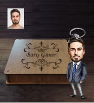 Kişiye Özel Öğretmen Karikatürlü  Ahşap Anahtarlık Kutulu Bay-7