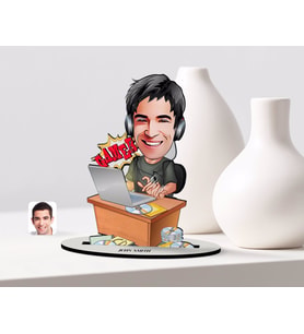 BK Gift Kişiye Özel Erkek Gamer Karikatürlü Ahşap Biblo Model-1 (Beyaz)