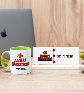 Adalet Öğretmeni Yeşil Kupa Bardak Ve Masa İsimliği Hediye Seti