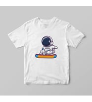 Kaykaycı Astronot Tişörtü (Büyük - Çocuk)