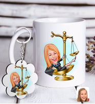 BK Gift Kişiye Özel Bayan Avukat Karikatürlü Beyaz Kupa ve Anahtarlık Hediye Seti-4 (Model 1)