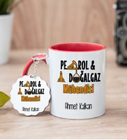 Petrol Ve Doğalgaz Mühendisi Kırmızı Kupa Bardak Ve Anahtarlık Set