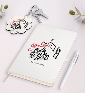 BK Gift Kişiye Özel Sınıf Öğretmeni Beyaz Defter Kalem ve Anahtarlık Hediye Seti (Model 1)