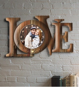 BK Gift Kişiye Özel Love Tasarımlı Ahşap Duvar Saati  3
