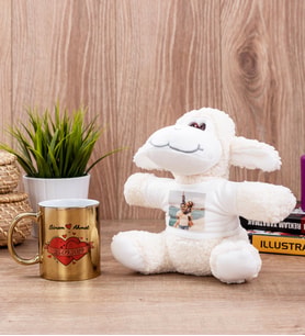 Sevgiliye Hediye Tarihli ve İsimli Gold Kupa Bardak ve Peluş Koyun