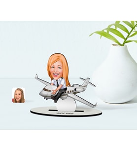 BK Gift Kişiye Özel Bayan Kaptan Pilot Karikatür Ahşap Biblo  1