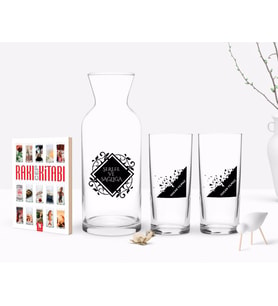 BK Gift Kişiye Özel Renkli Baskılı İsimli İkili Rakı Bardağı Karaf ve Cep Kitabı Hediye Seti-27 (Model 1)