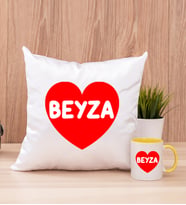 İsim Yazılı Kırmızı Kalpli Kare Yastık ve Sarı Kupa Bardak