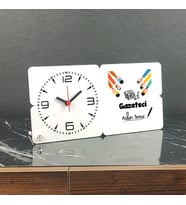 Gazeteci Ahşap Masa Saati