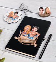 BK Gift Kişiye Özel Yılın En Mükemmel Çifti Karikatürlü Siyah Defter Kalem ve Anahtarlık Hediye Seti-8 (Model 1)