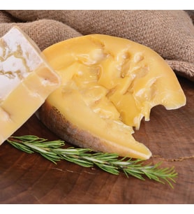 Kars Gravyer Peyniri 500 g e