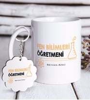 BK Gift Kişiye Özel Fen Bilimleri Öğretmeni Beyaz Kupa ve Anahtarlık Hediye Seti-4 (Model 1)