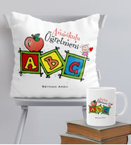 BK Gift Kişiye Özel Anaokulu Öğretmeni Temalı Yastık Kupa Seti - 1