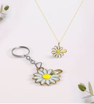 BK Gift Kişiye Özel İsimli Papatya Kolye ve Papatya Anahtarlık Seti (Gold)
