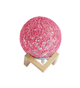 Gece Lambası Rattan Top Ay Lamba 15cm Ahşap Stant Hediyeli (Pembe)