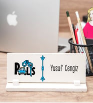 Polise Hediye Masa İsimliği