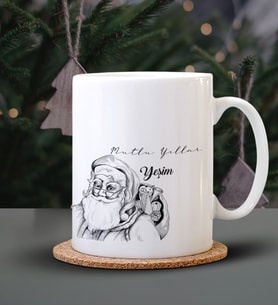 Kişiye Özel Mutlu Yıllar Noel Baba Tasarımlı Beyaz Renk Kupa