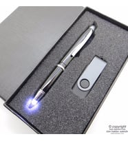 PG-44 İsme Özel Işıklı Kalem + 8Gb. Usb Bellek  İsme Özel Usb Bellek  Hediyelik Usb Flash Bellek