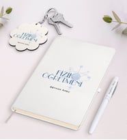 BK Gift Kişiye Özel Fizik Öğretmeni Beyaz Defter Kalem Ve Anahtarlık Hediye Seti-1 (Model 1)