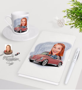 BK Gift Kişiye Özel Bayan Sürücü Karikatürlü Beyaz Defter Kalem Türk Kahvesi Fincanı Seti-1 (Model 1)