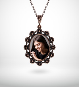 BK Gift Kişiye Özel Fotoğraflı Otantik Eskitme Bakır Kolye Model 6