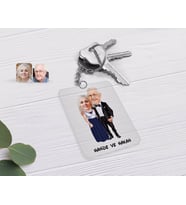 BK Gift Kişiye Özel Dede ve Büyükanne Karikatürlü Şeffaf Pleksi Anahtarlık-1 (Beyaz)