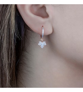 Afrodit Silver Roze Rengi Çınar Yaprağı Tasarım Gümüş Küpe
