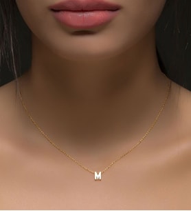 Papatya Silver 925 Ayar Gümüş Üç Boyutlu M Harf Kolye