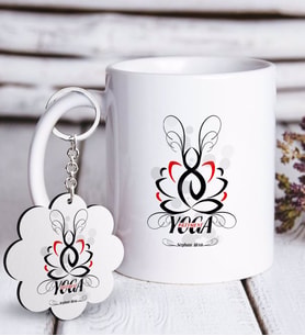 BK Gift Kişiye Özel Mesleki Yoga Eğitmeni Beyaz Kupa ve Anahtarlık Hediye Seti (Model 1)