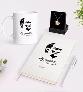 BK Gift Kişiye Özel Atatürk Temalı Beyaz Kupa Defter Kalem ve İsimli Papatya Kolye Hediye Seti-24 (Model 1)