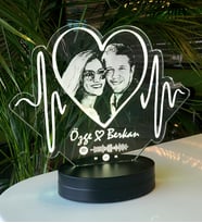 Sevgiliye Özel Aşkın Ritmi Kişiye Özel Resimli 3D Led Lamba (Beyaz)