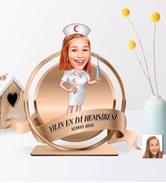 BK Gift Kişiye Özel Yılın En İyi Hemşiresi Karikatürlü 3D Ahşap Biblo Plaket - 1