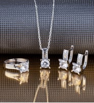 Else Silver Mekik Tırnaklı Gümüş Tek Taş Takı Seti (Beyaz)