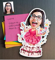 BK Gift Kişiye Özel Bayan Doğum Günü Karikatürlü Ahşap Magnet (Çok Renkli)