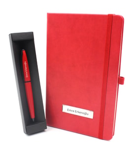 Kişiye Özel Kırmızı Defter & Kırmızı Kalın Tükenmez Kalem Hediye Seti (Kırmızı)