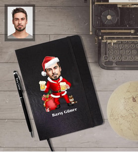 Kişiye Özel Yılbaşı Erkek Karikatürlü Siyah Defter Kalem Hediye Seti Model-7