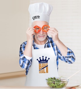 BK Gift Kişiye Özel Babaların En Kralı Erkek Mutfak Önlüğü ve Aşçı Şapkası Seti (Beyaz)