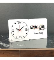 Marketing Manager Ahşap Masa Saati