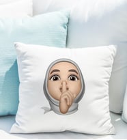 Emoji Kız Tesettürlü Stiker Yastığı