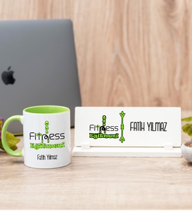 Fitness Eğitmeni Yeşil Kupa Bardak Ve Masa İsimliği Hediye Seti
