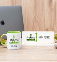 Fitness Eğitmeni Yeşil Kupa Bardak Ve Masa İsimliği Hediye Seti