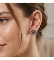 Pigado 925 Ayar Gümüş Mistik Topaz Taşlı Dört Yaprak Yonca Küpe (STD)