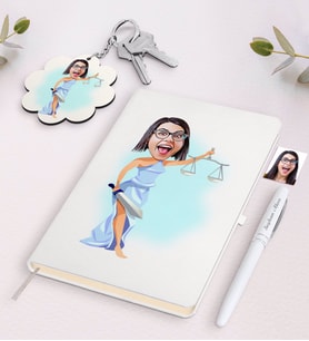 BK Gift Kişiye Özel Kadın Avukat Karikatürlü Beyaz Defter Kalem ve Anahtarlık Hediye Seti-2 (Model 1)
