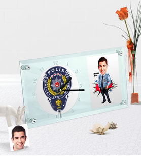 BK Gift Kişiye Özel Bay Polis Karikatürlü Masaüstü Cam Saat - 1 (Beyaz)