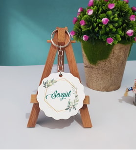 Çiçek Tasarımlı İsme Özel Ahşap Anahtarlık