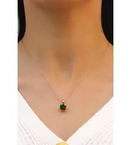 Lotus Çiçeği Zümrüt Taşlı Gümüş Kolye