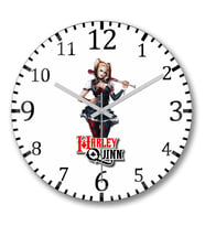 Harley Quinn Duvar Saati Bombeli Gercek Cam