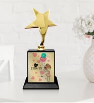 BK Gift Kişiye Özel Yılın Kadını Yıldız Figürlü Ödül Kupası  2