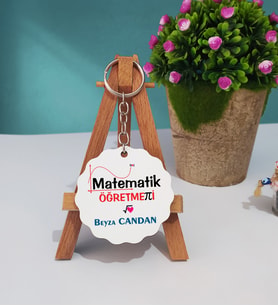 Matematik Öğretmeni Ahşap Anahtarlık